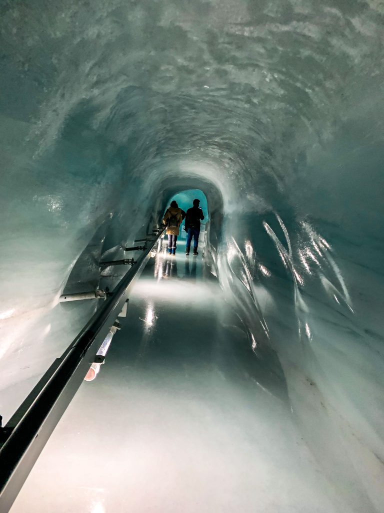 Jungfraujoch- ice palace enterance