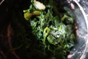 Boiled /blanches palak leaves (spinach leaves)