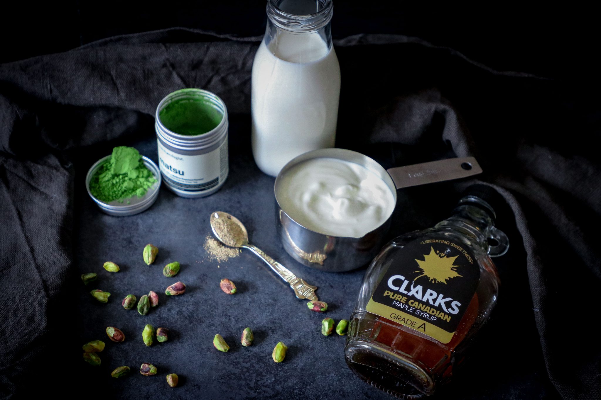 Summers are knocking- try this refreshing and healthy mix of yoghurt, milk, pistachios and matcha.