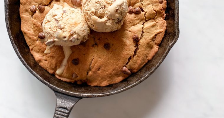 Whole wheat skillet chocolate chip cookie recipe