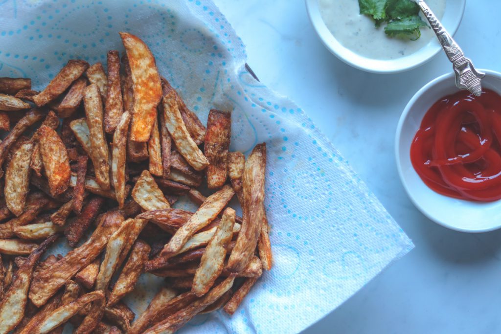 Serving arbi fries / taro chips- Fried version